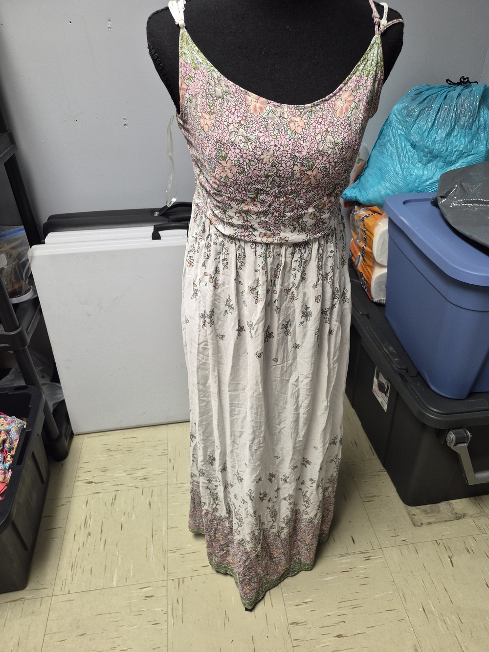 Kori Floral Sleeveless Maxi Dress in Cream and Pink